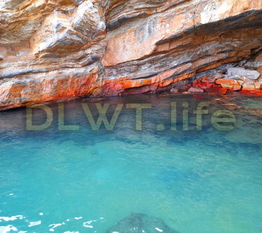 Therma Beach . Spilia Spa . Ancient Thermal Springs