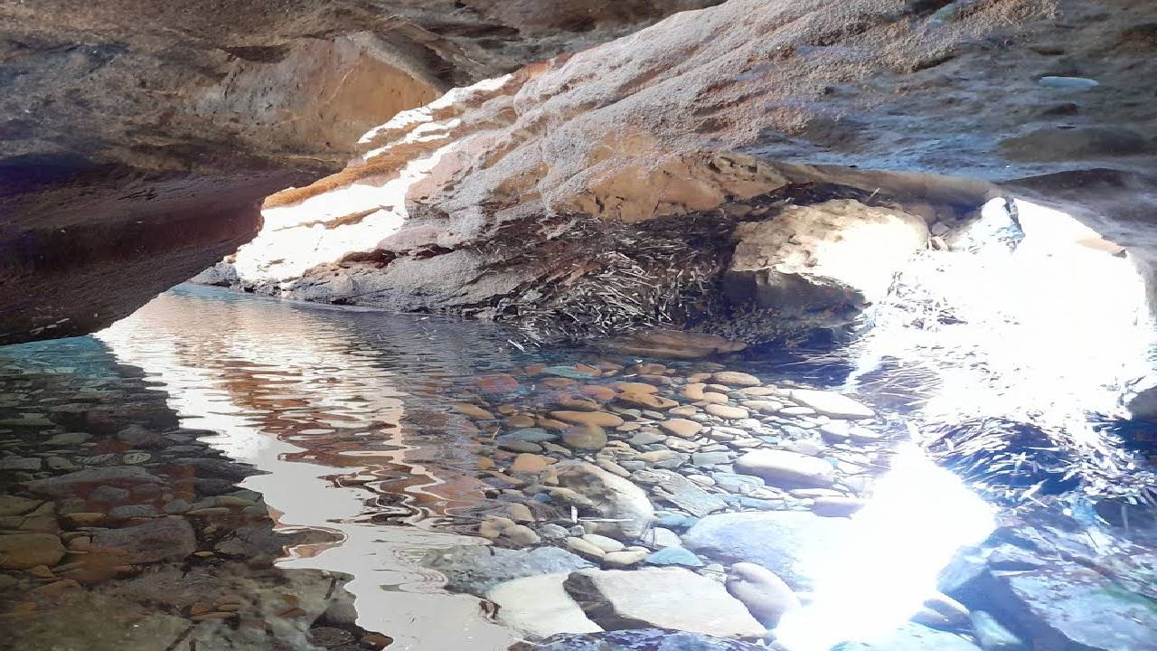 4K Sea, Sea Cave, Wind Sound for Active Thinking and Brainstorming