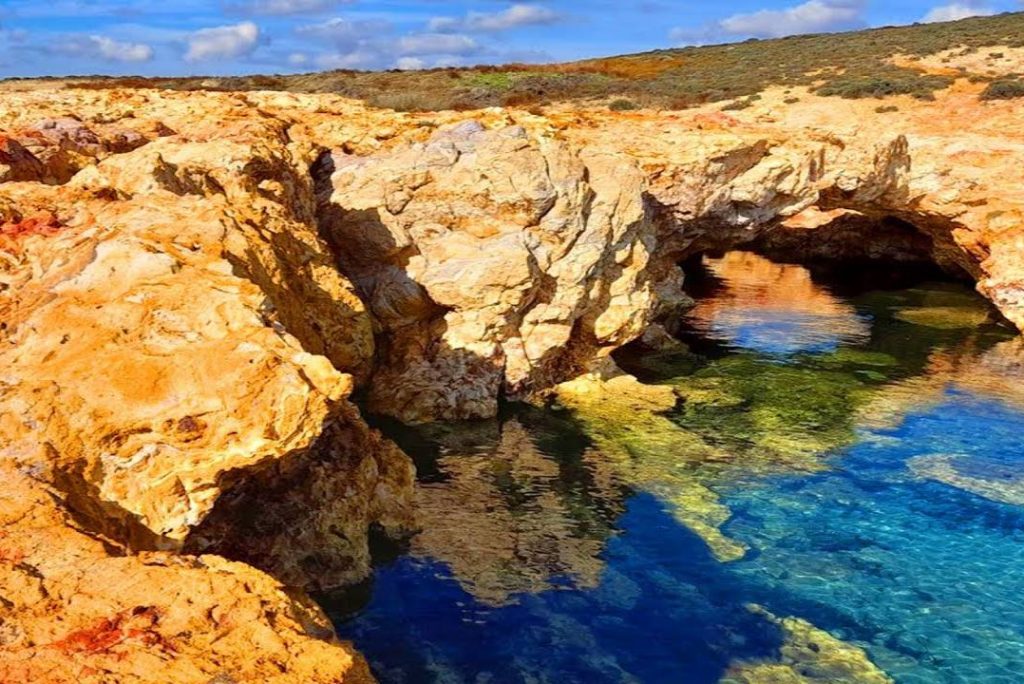 4K Soothing Sea and Sea Cave Sound for Deep Relaxation, Meditation, Stress Relief